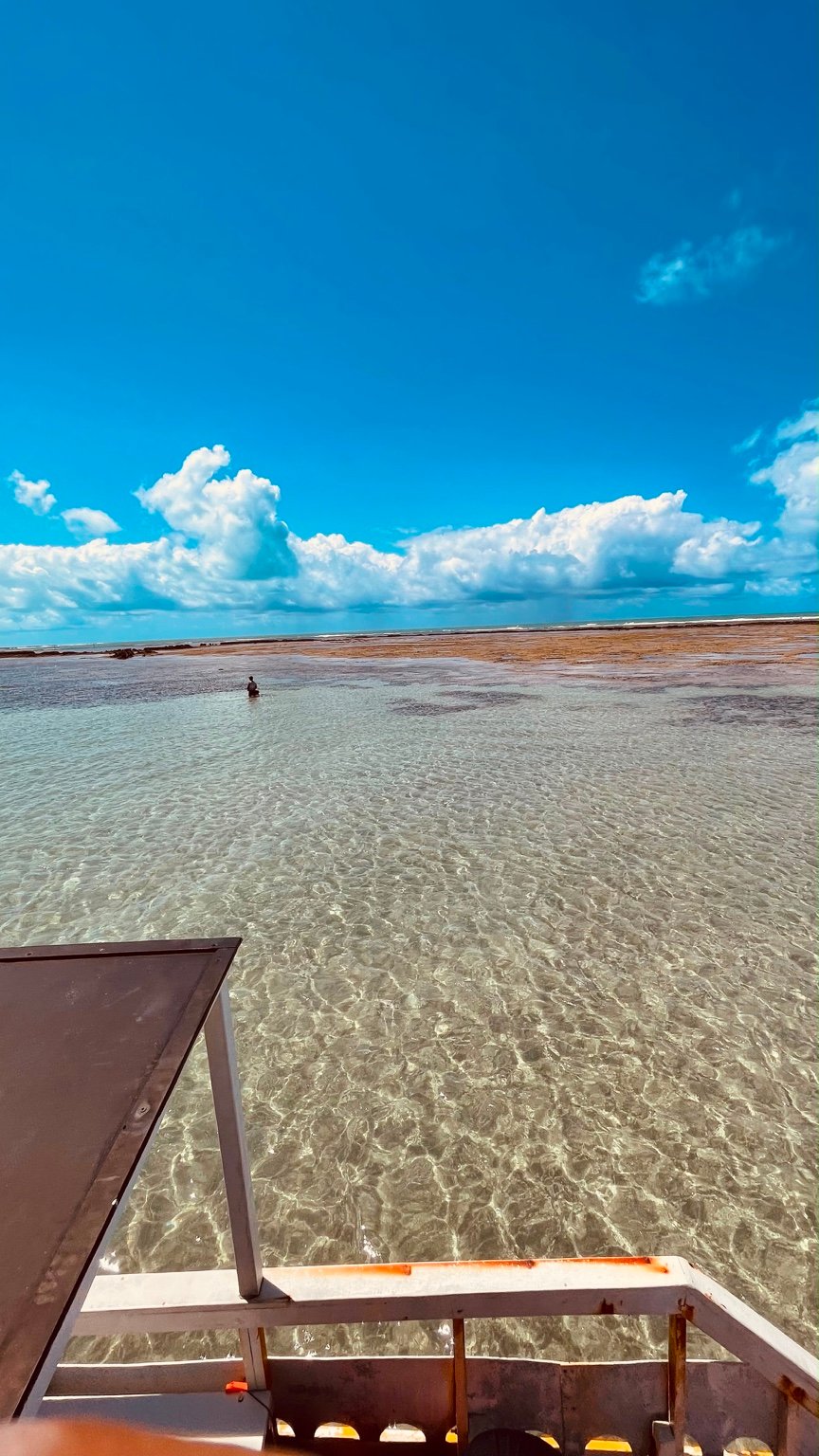 Vista da jangada nas piscinas naturais